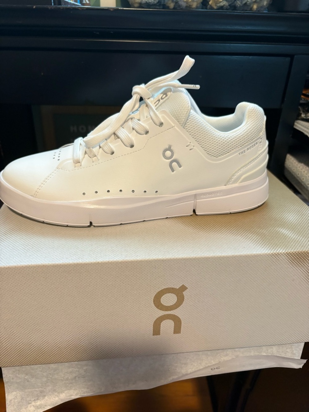 Brand new in box On Cloud THE ROGER Advantage size 8.5 women’s - Picture 6 of 10